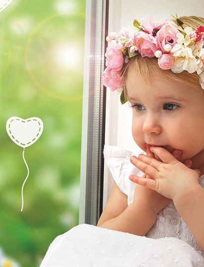Stoffen bloemen voor romantische haaraccessoires